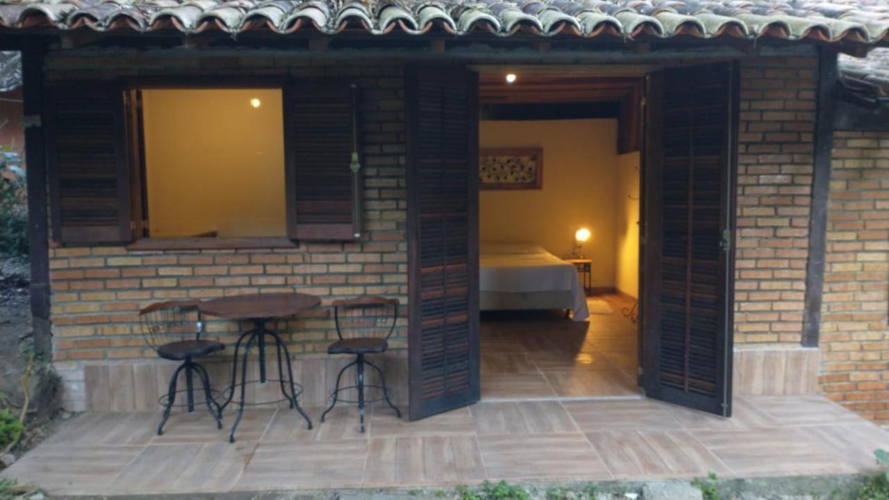 Casa Da Cachoeira Penedo  Ngoại thất bức ảnh